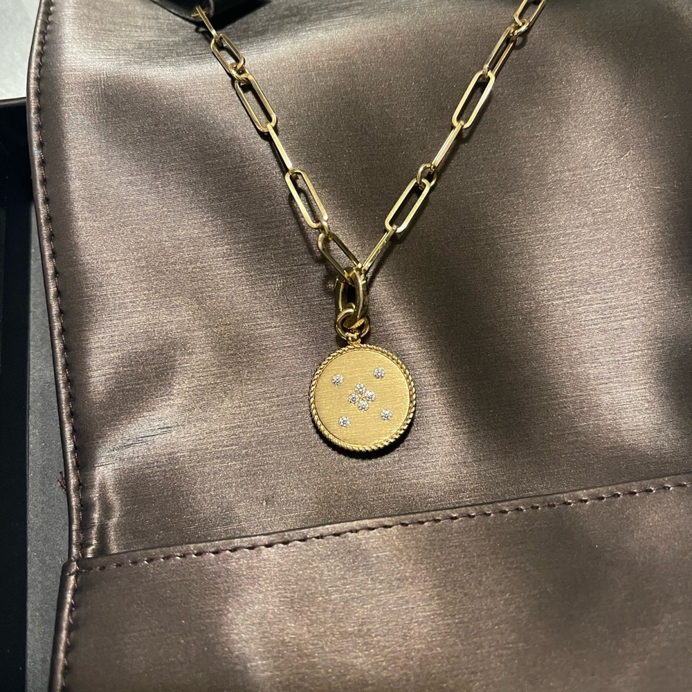 Roberto Coin 18k Aries Zodiac Necklace - Picture 6 of 11